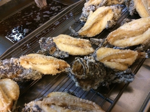 当館一番人気！　小豆島の新鮮魚介を堪能　地魚の唐揚げが美味しい海会席みさき